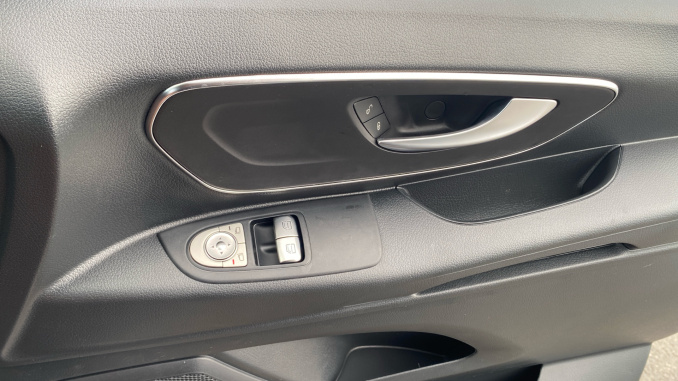 Mercedes-Benz Vito L2 Diesel Rwd 114CDI Pro Van 9G-Tronic - Image 33